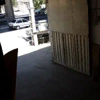 استخدام نیروی کمک انباردار