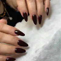 کاشت ناخن فقط 290