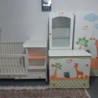 تخت و کمد کودک قابل تبدیل به نوجوان جنس چوب