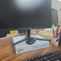 حسابدار مسلط به هلو