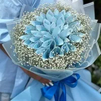 گلی زیبا و ماندگار برای شما دوست عزیز