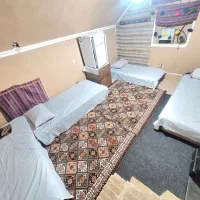 خوابگاه برای دانشجویان و کارمندان