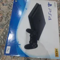 دستگاه بازی PS4 یک ترا در حد آکبند