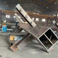 استخدام برشکار،سوراخکار،وسط کار در سوله سازی