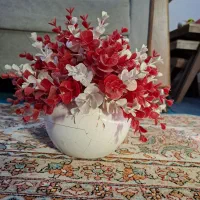 گل وگلدان