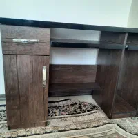 میز تحریر و اداری