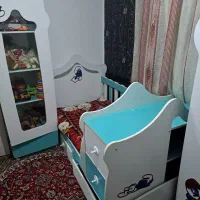 تخت وکمدبچه