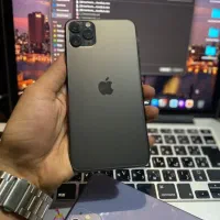 ۱۱ پرو مکس