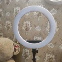 رینگ لایت خیلی تمیز
