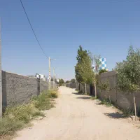 زمین-چهار-دیواری-سند-دار-تک-برگ-کوچه-8-متری