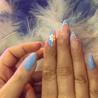 تخفیف ۵۰ درصدی رو همه ی کاشت ناخن ها