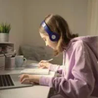 آموزش زبان انگلیسی و آموزش دروس مدرسه به انگلیسی