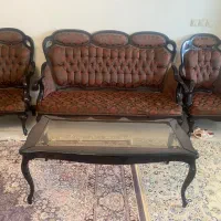 مبلمان کلاسیک ۷نفره به همراه نهارخوری
