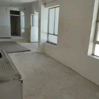 ساختمان مسکونی ۲بر دم خیابان