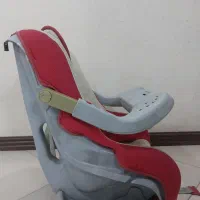 صندلی کودک ماشین