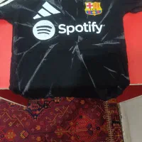 دوتا تیشرت هر دو سالم