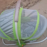 گهواره و پشه بند