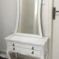 میز کنسول و آینه