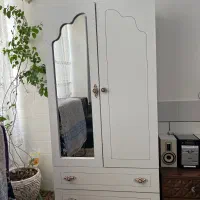 تخت و کمد فوری