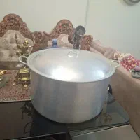 قابلمه بزرگ قدیمی جنس سنگین .