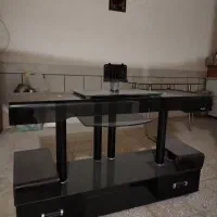 میز تلویزیون شیشه ای