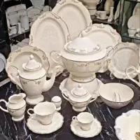 سرویس لوکس و سلطنتی 18 نفره بنچاینای دارسی گلد