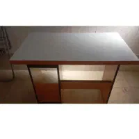 میز