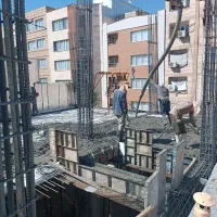 نیازمند آرماتور بند و کارگرساده