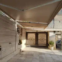 سایبان بازویی  چتری سقف شیروانی