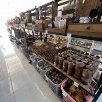 پخش کلی ظروف چوبی عمده