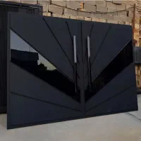 جوشکاری درب پنجره. و اسکلت بندی ساختمان