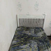تخت در حد نو