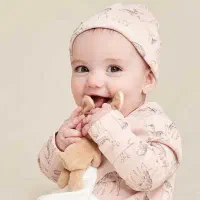 اهدای تخمک رحم اجاره با هدف همیاری درمانی(با،حقوق)