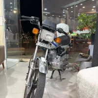 موتور کبیر ۲۰۰ مدل ۱۴۰۴