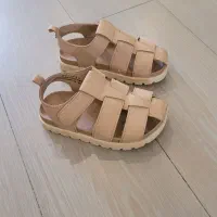 صندل اورجینال hm