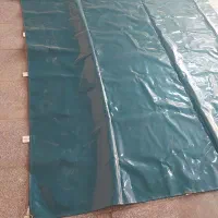 یک تکه برزنت جنس خوب یک تکه مستطیل دور دوخت