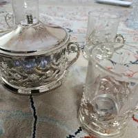 فنجان و قندون پذیرایی