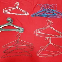 چوب لباسی یا گیره لباس