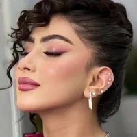 کاشت مژه و تمامی خدمات آرایشی