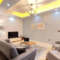 میدان ولیعصر شیک و لوکس بسیار تمیز ۱ تا ۴ روزه
