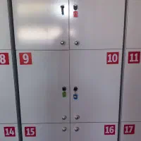 کمد سفید باشگاهی