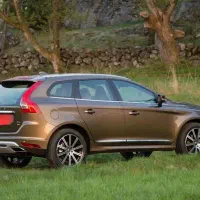 ولوو xc60 آر دیزاین پلاس موتور بزرگ