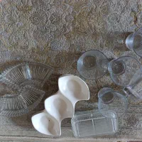 تعدادی ظرف