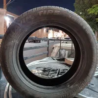 یک حلقه لاستیک سانتافه و ماشین های چینی شماره 18