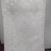 یک تشک۱۲۰در۲۰۰