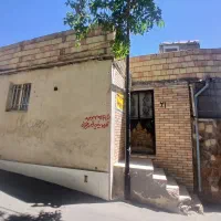 خونه۶۴ متری