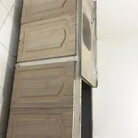 کابینت فلز کارکرده .با سنگ مرمر بزرگ