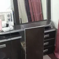 میز ارایش وگلیم