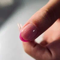 مدل ترمیم ناخن