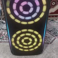 اسپیکر بلوتوثی در حد نو با کنترل